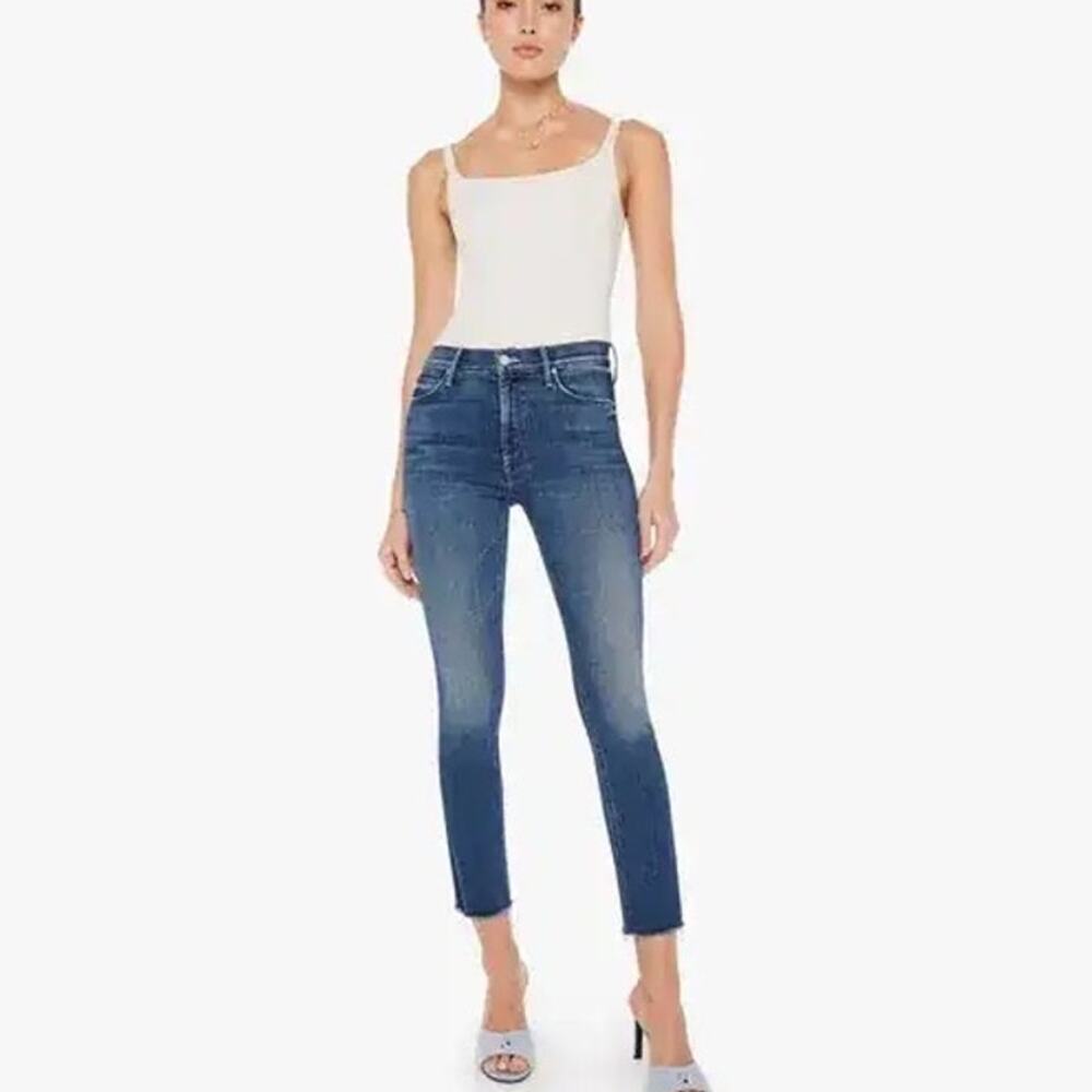 Mother The Mid rise Dazzle Ankle Fray size 26